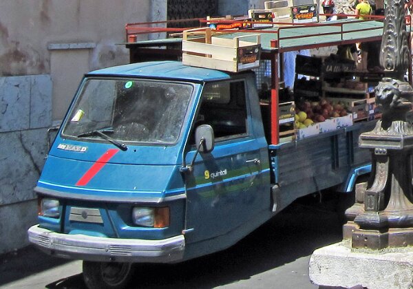 Fruit and Vegetables Fruit and Vegetables Sell vegatables and fruits.